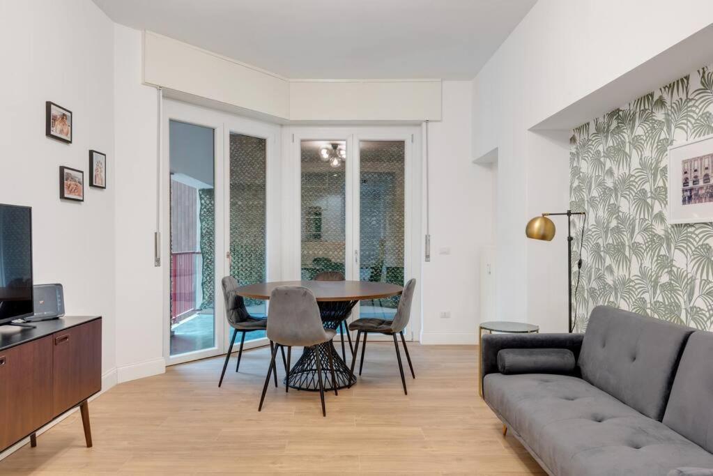 Easylife - Cozy & Comfy Apt In Design District Milánó Kültér fotó